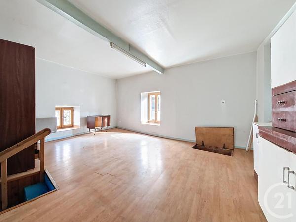 Maison à vendre  5 pièces - 61,92 m2 ROMAGNAT - 63