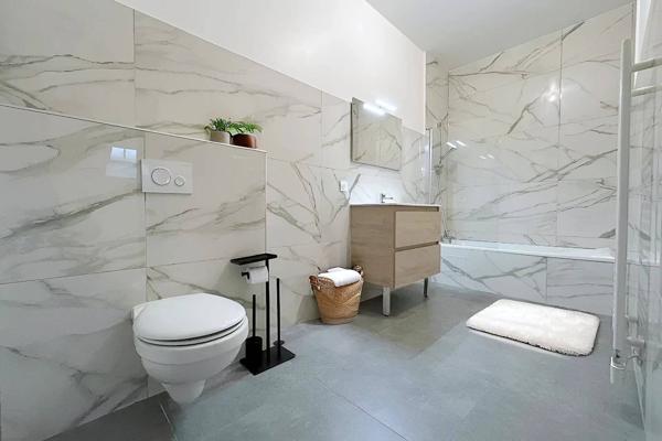 SAINT-PIERRE-EN-FAUCIGNY – T2 de 56 m² au dernier étage, confort et luminosité