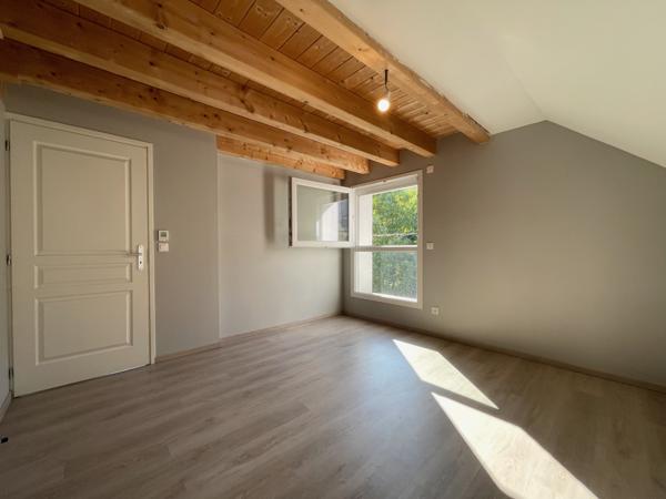 La Motte-Servolex (73290) Très bel appartement T4 en duplex (2015) - à 5mn du lac du Bourget et à 3mn de la Motte Servolex - Savoie