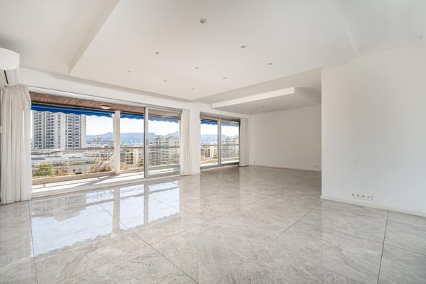 Appartement 3 pièces - 121 m² Bien prestige