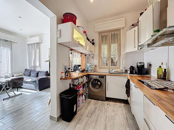 A vendre  2 pièces au calme avec jardin Cmiez Brancolar