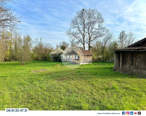 Saint-Bonnet-en-Bresse (71310) Terrain | 1845 m² | Chalet 22 m²