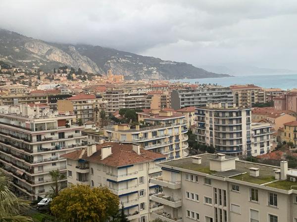 Appartement 4 pièces Menton Les Bruyères