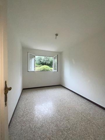 Appartement 4 pièces Menton Les Bruyères