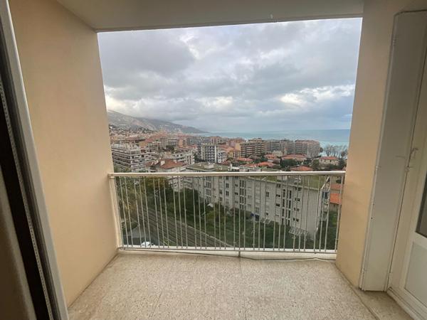 Appartement 4 pièces Menton Les Bruyères