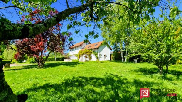 À vendre Maison atypique pleine de charme, ancienne gare rénovée