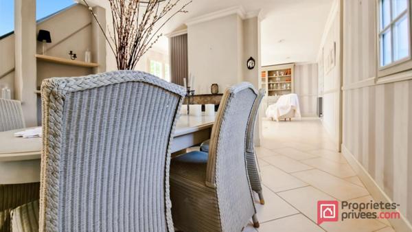 À vendre Maison atypique pleine de charme, ancienne gare rénovée