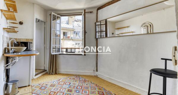 À vendre Studio 15.02 m² - Paris 75004