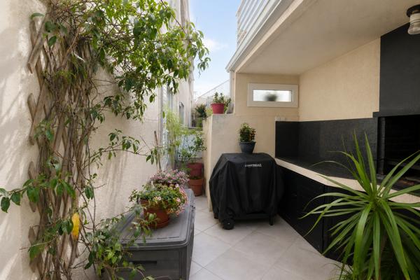 Maison de village mitoyenne San Martino Di Lota - pietranera 4 pièces108 m2 trois niveaux - vue mer