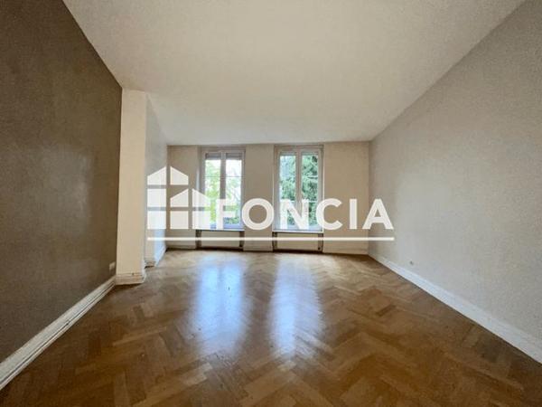 Location Appartement 3 pièces 89.5 m² - 110 COURS GAMBETTA Lyon 69007