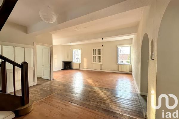 Maison de village 10 pièces de 232 m² à Limonest (69760)