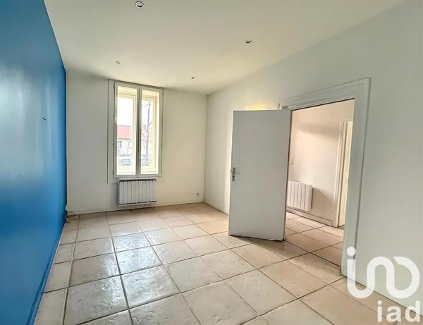 Maison de village 10 pièces de 232 m² à Limonest (69760)