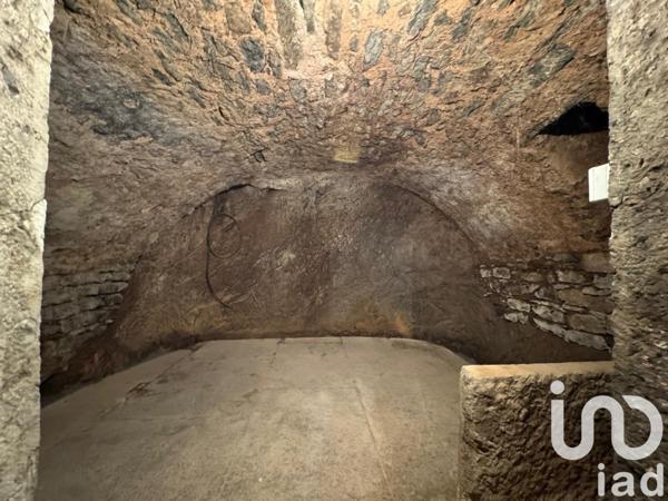 Maison de village 10 pièces de 232 m² à Limonest (69760)