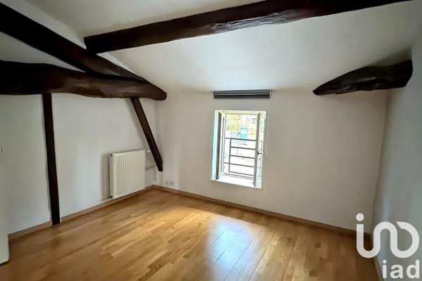 Maison de village 10 pièces de 232 m² à Limonest (69760)