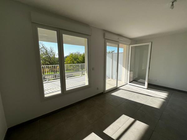 A VENDRE Appartement Monteux 4 pièce(s) 74.71 m2