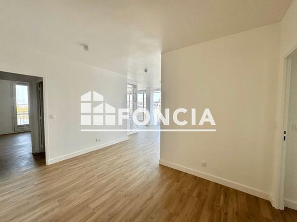 Location Appartement 4 pièces 113 m² - 3 ET 4 QUAI DE STALINGRAD Boulogne Billancourt 92100