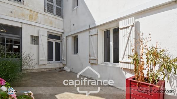 Appartement T2 rénové 200M de la place Colbert