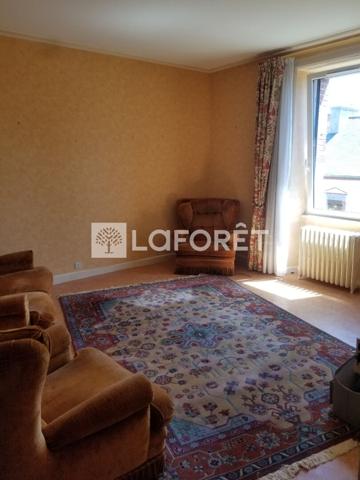 Achat maison près de PLOUMAGOAR - 5 pièce(s) - 134 m² - 168 000 €