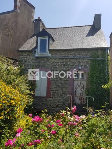 Achat maison près de PLOUMAGOAR - 5 pièce(s) - 134 m² - 168 000 €