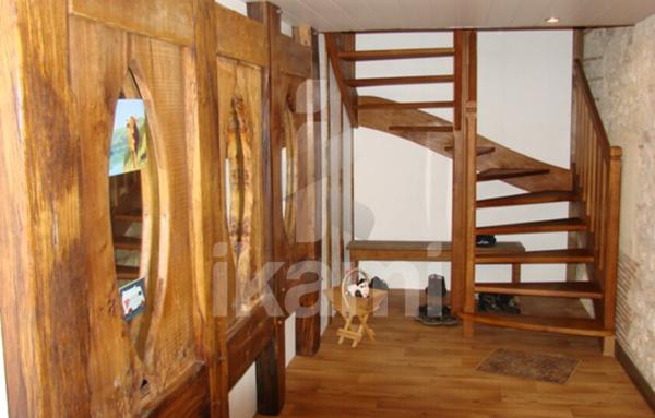 Authentique ferme rénovée du XIXe siècle avec fort potentiel résidentiel et commercial