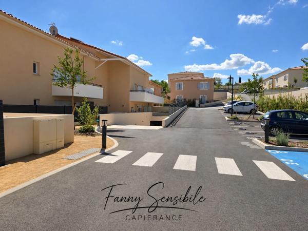 Maison en duplex – Résidence 2024 sécurisée, à pied du centre-ville