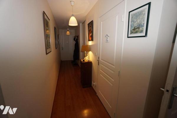 AMIENS, Boulevard de Bapaume, T4 avec terrasse, box et cave