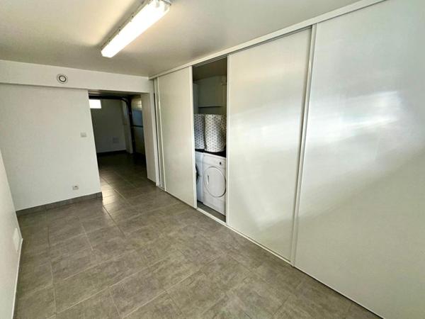 A VENDRE SUPERBE MAISON sur SOUS-SOL, 2 CHAMBRES + Sous-sol aménagé, terrain 492 m2