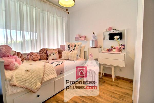A VENDRE SUPERBE MAISON sur SOUS-SOL, 2 CHAMBRES + Sous-sol aménagé, terrain 492 m2
