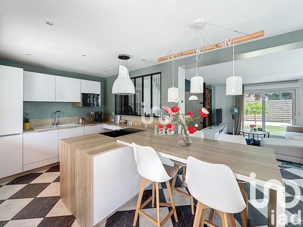 Maison à vendre 7 pièces 131 m² Boissise-le-Roi