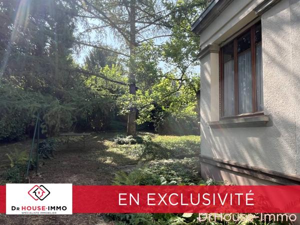 Maison à vendre 10 pièces de 244 m²