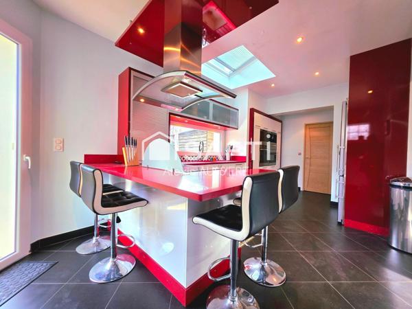 MAISON 198 M2 +402 M2 TERRAIN BOIS DE GIGNY