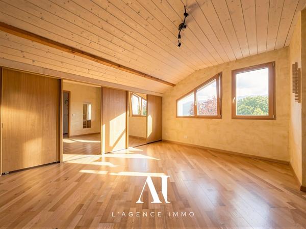 Maison individuelle T7 Grande Pièce de Vie Vesancy 01170