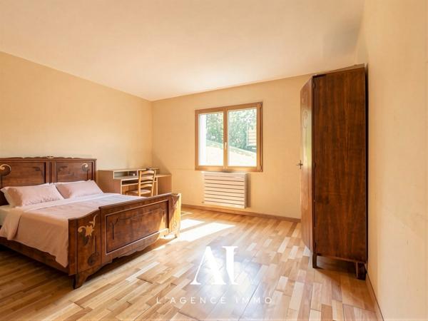 Maison individuelle T7 Grande Pièce de Vie Vesancy 01170