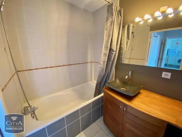 Appartement à louer 3 pièces 56.96m²