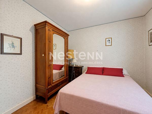 Maison spacieuse à vendre à Nérac avec 6 chambres et grand terrain