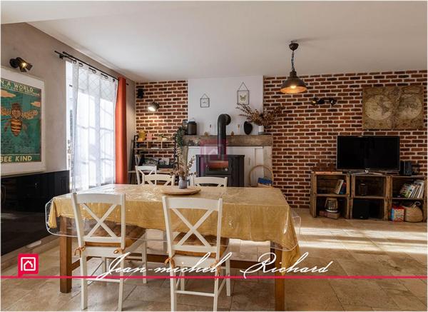 Maison Cour Cheverny 145 m2