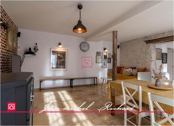 Maison Cour Cheverny 145 m2