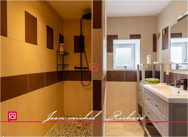 Maison Cour Cheverny 145 m2