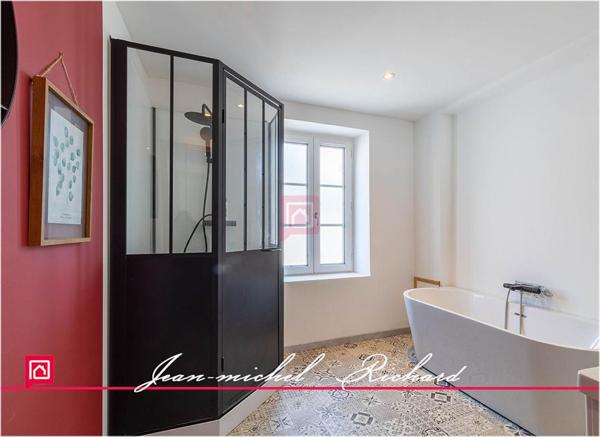 Maison Cour Cheverny 145 m2