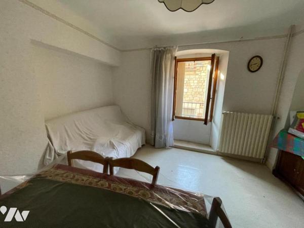 MAISONNETTE A VENDRE  SAINT CHELY D APCHER