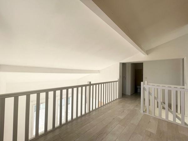 PESSAC -Haut Leveque - Maison à étage - 100m2 - 3ch - Jardin - Garage