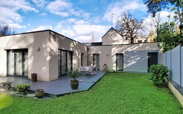 Maison à vendre    4 pièces • 109 m2 Nantes