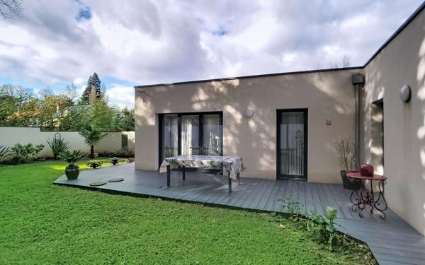 Maison à vendre    4 pièces • 109 m2 Nantes