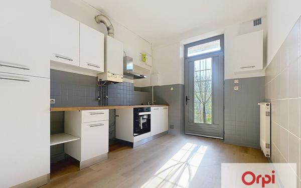 Appartement à louer    3 pièces • 55,92 m2 Montluçon
