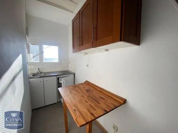 Appartement à louer 2 pièces 27.14m² Rouen (76000)