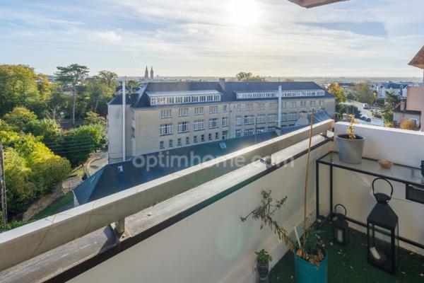 CAEN centre - Grand T2 lumineux avec terrasses et box fermé - 63.80 m2 - 1 chambre - 5ème étage avec ascenseur -