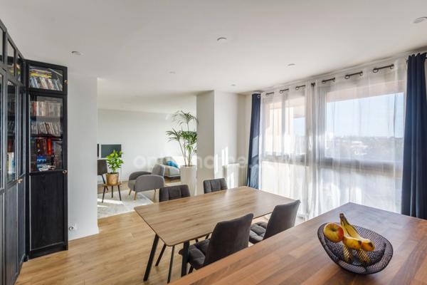 CAEN centre - Grand T2 lumineux avec terrasses et box fermé - 63.80 m2 - 1 chambre - 5ème étage avec ascenseur -