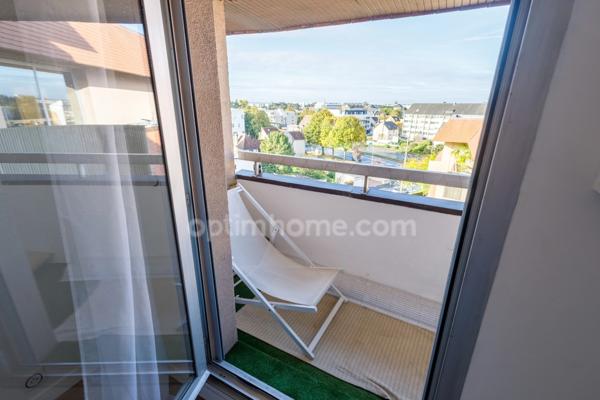 CAEN centre - Grand T2 lumineux avec terrasses et box fermé - 63.80 m2 - 1 chambre - 5ème étage avec ascenseur -