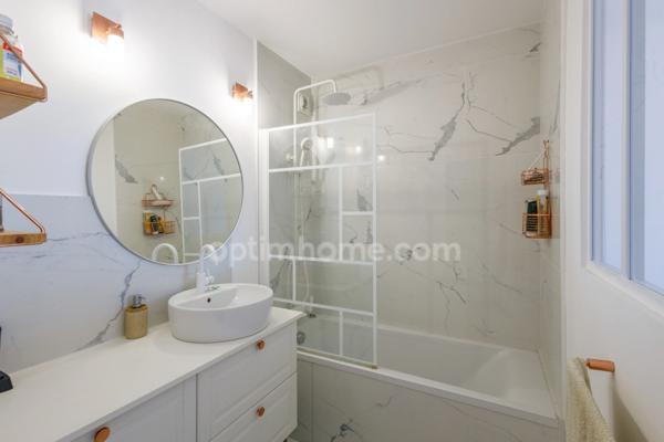 CAEN centre - Grand T2 lumineux avec terrasses et box fermé - 63.80 m2 - 1 chambre - 5ème étage avec ascenseur -