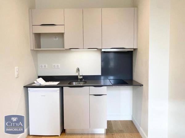 Appartement à louer 1 pièce 34.2m²